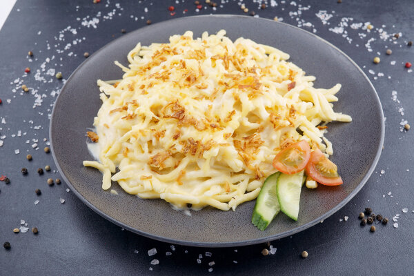 Käsespätzle mit Röstzwiebeln